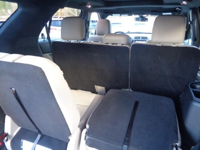 2018 Ford Explorer XLT image 08