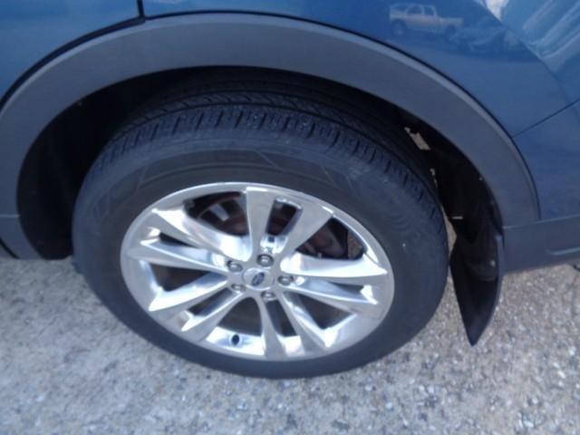 2018 Ford Explorer XLT image 10