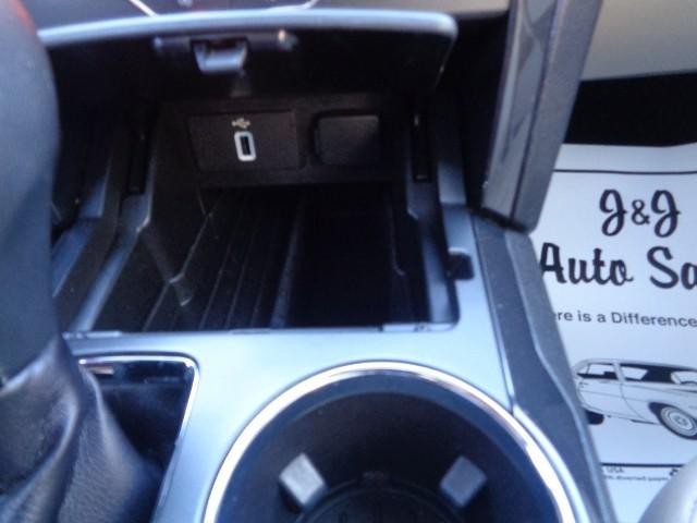 2018 Ford Explorer XLT image 29