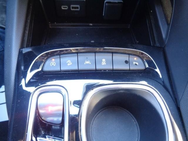 2023 Buick Envision Essence image 20