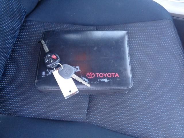 2010 Toyota Corolla S image 18