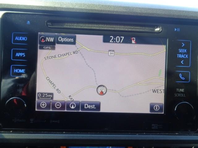 2017 Toyota Tacoma 4WD TRD Sport Double Cab image 19