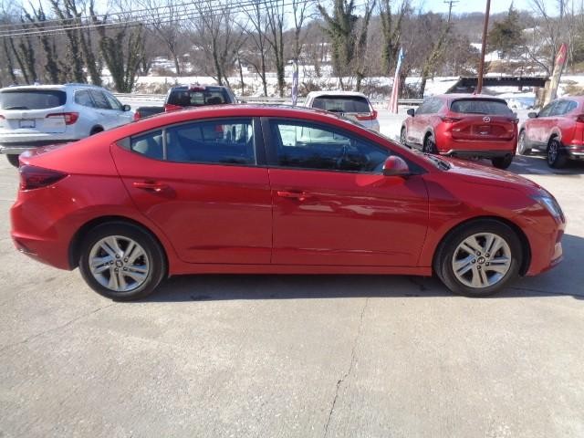 2019 Hyundai Elantra Value Edition image 04