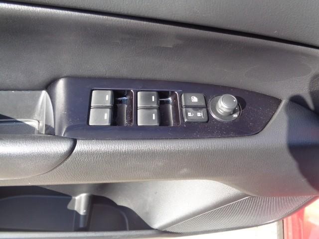 2019 Mazda CX-5 Touring image 08