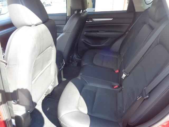 2019 Mazda CX-5 Touring image 10