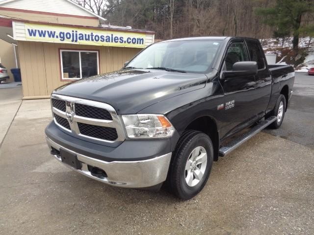 2016 Ram 1500 4WD Tradesman Quad Cab image 02