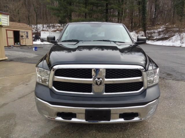 2016 Ram 1500 4WD Tradesman Quad Cab image 03