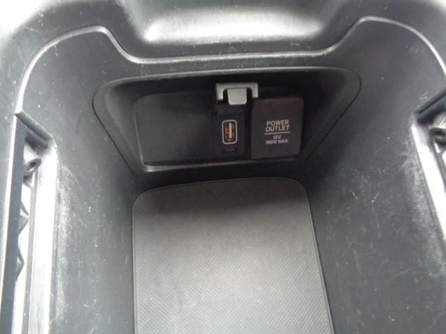 2017 Honda CR-V LX image 16