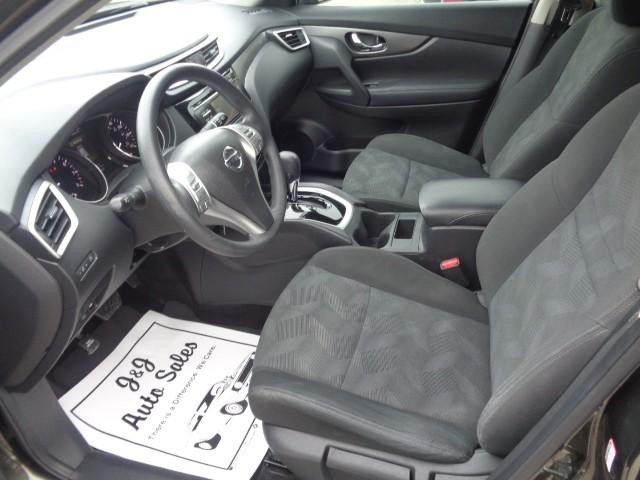 2016 Nissan Rogue S image 08