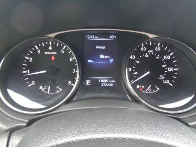 2016 Nissan Rogue S image 13