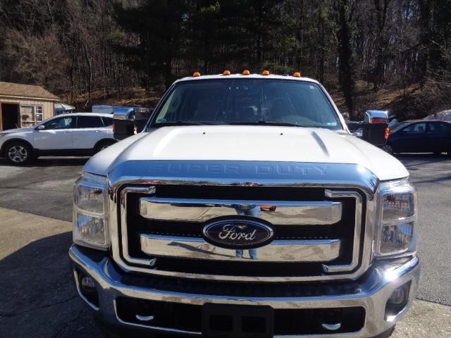 2015 Ford Super Duty F-250 SRW 4WD XLT Crew Cab image 02