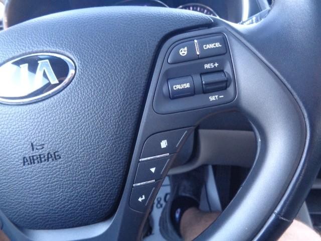 2014 Kia Forte EX image 15