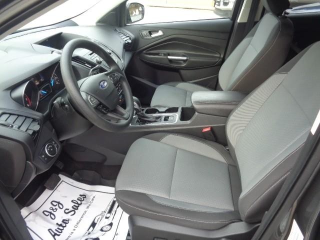 2018 Ford Escape SE image 08