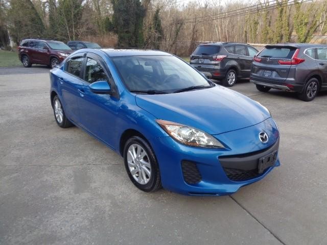 2012 Mazda MAZDA3 i Grand Touring image 02