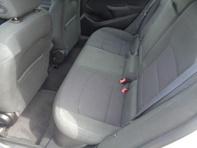 2017 Chevrolet Cruze LT image 09