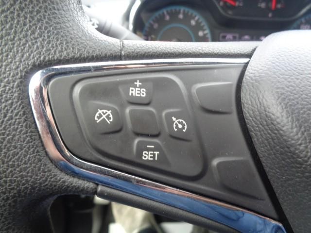 2017 Chevrolet Cruze LT image 12