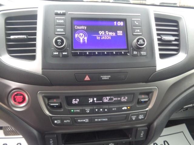 2019 Honda Ridgeline RTL image 19