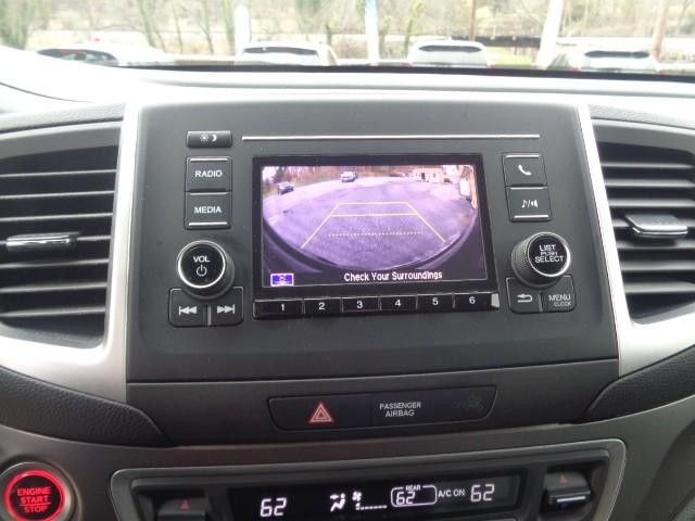 2019 Honda Ridgeline RTL image 21