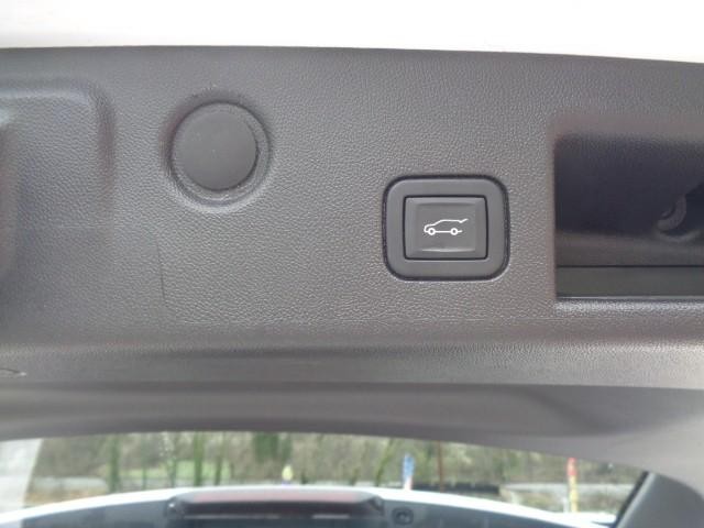 2022 Chevrolet Equinox RS image 12