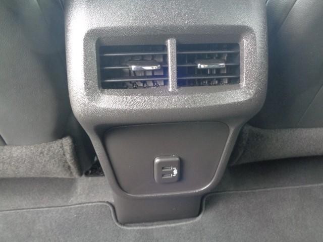 2022 Chevrolet Equinox RS image 15