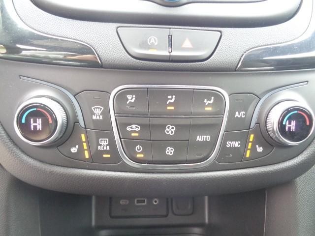 2022 Chevrolet Equinox RS image 26