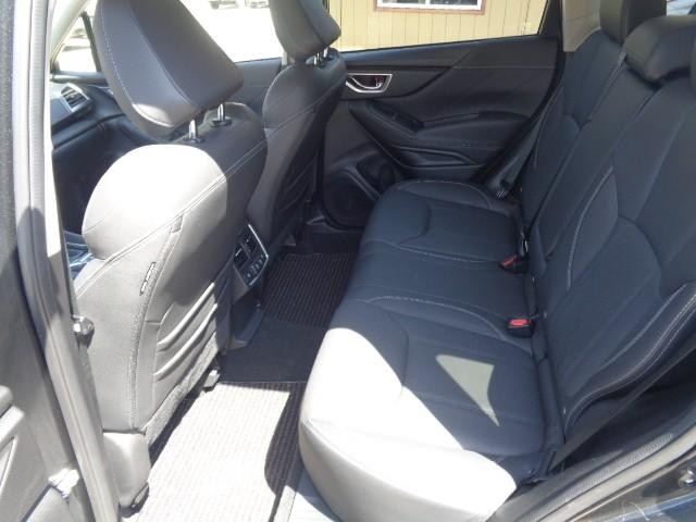 2019 Subaru Forester Touring image 12