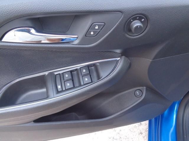 2016 Chevrolet Cruze LT image 09