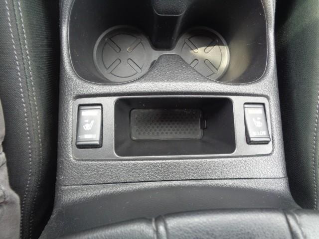 2017 Nissan Rogue Sport SV image 20