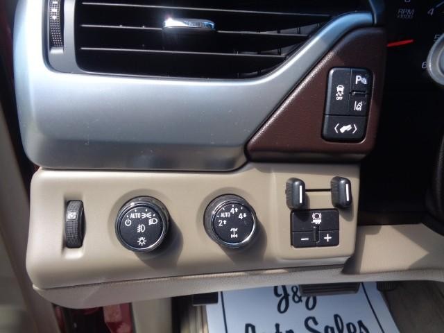 2015 Chevrolet Tahoe LTZ image 10