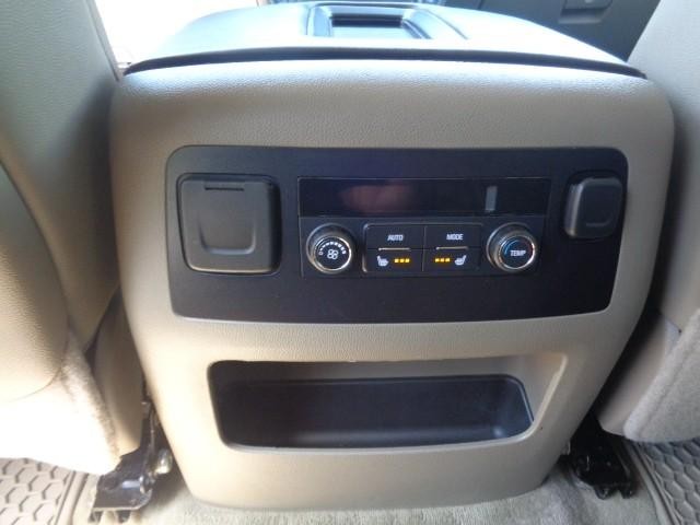 2015 Chevrolet Tahoe LTZ image 13