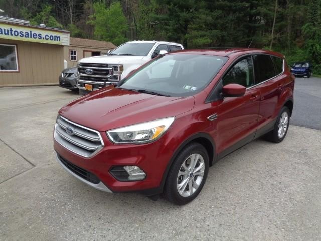 2017 Ford Escape SE image 02