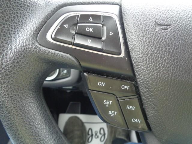 2017 Ford Escape SE image 14