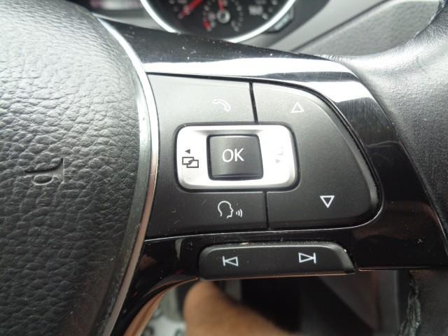 2017 Volkswagen Jetta 1.4T SE image 13