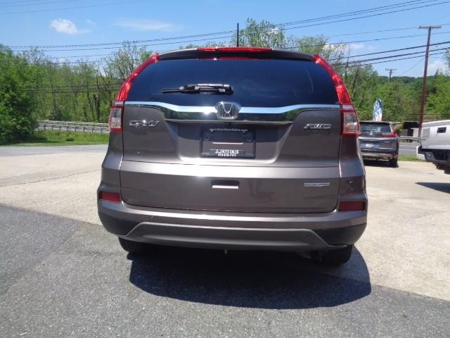 2016 Honda CR-V SE image 02