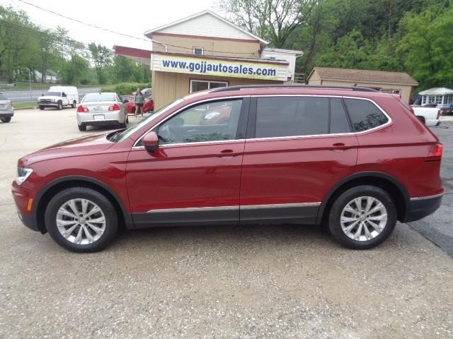 2018 Volkswagen Tiguan 2.0T SE 4Motion's photo