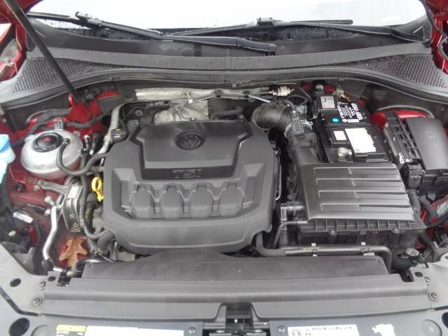 2018 Volkswagen Tiguan SE image 23
