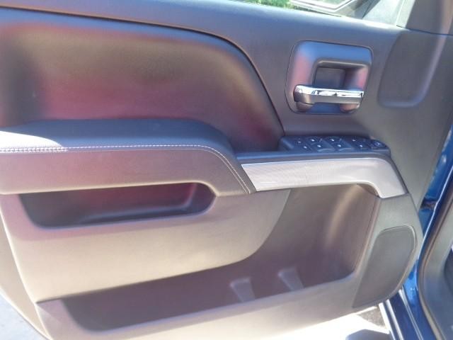 2016 Chevrolet Silverado 1500 4WD LT w/2LT Crew Cab image 22