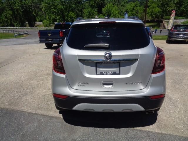 2017 Buick Encore Preferred II image 05