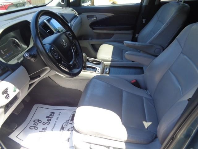 2016 Honda Pilot EX-L image 21