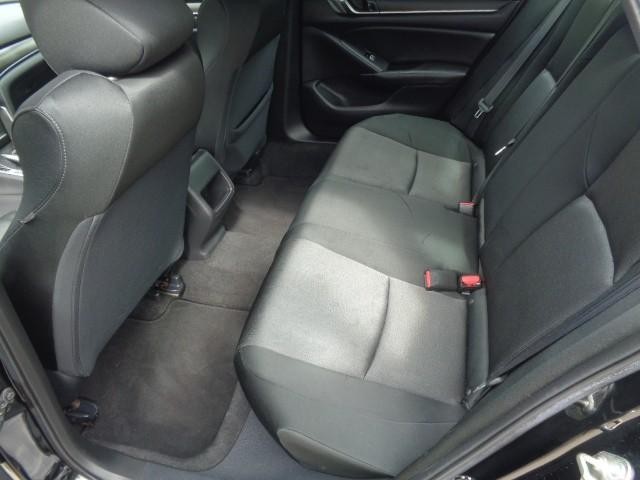 2019 Honda Accord LX - Photo 16