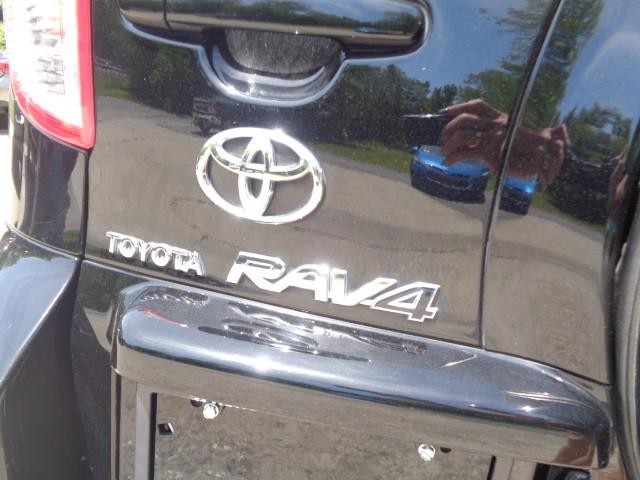 2010 Toyota RAV4 4WD 4dr 4-cyl 4-Spd AT (Natl) image 05