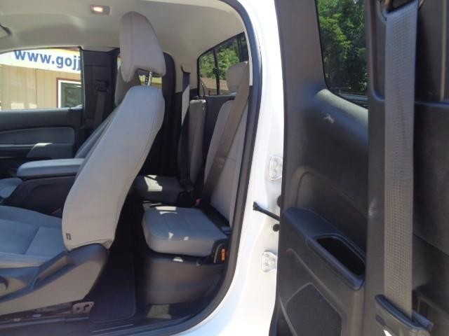 2018 Chevrolet Colorado 4WD Work Truck Ext Cab image 18