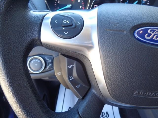 2015 Ford Escape SE image 16