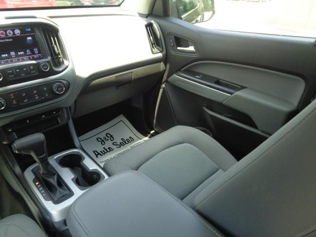2017 Chevrolet Colorado 4WD LT Crew Cab image 24