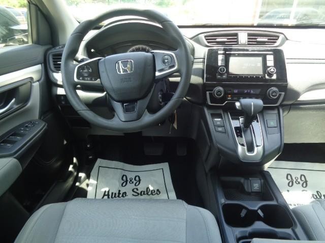 2017 Honda CR-V LX - Photo 16