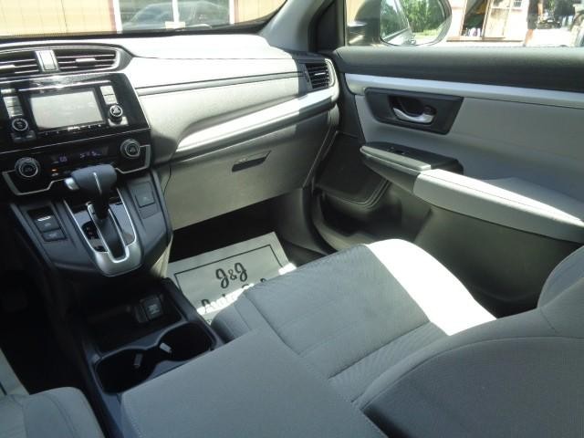 2017 Honda CR-V LX - Photo 17