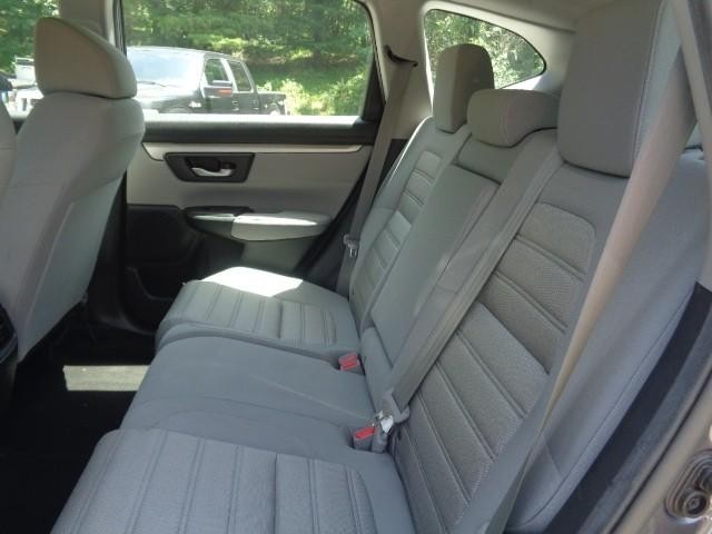 2017 Honda CR-V LX - Photo 18