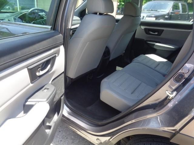 2017 Honda CR-V LX - Photo 19