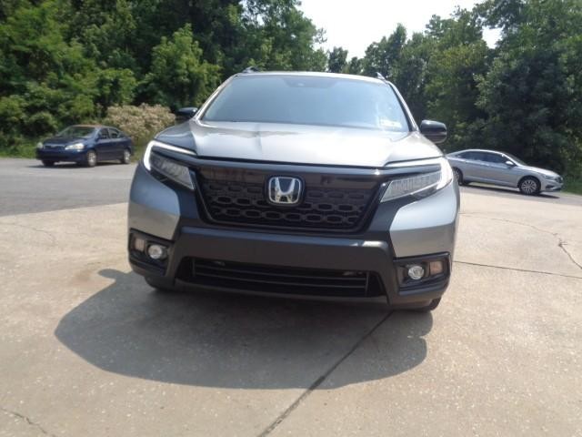 2019 Honda Passport Touring image 02