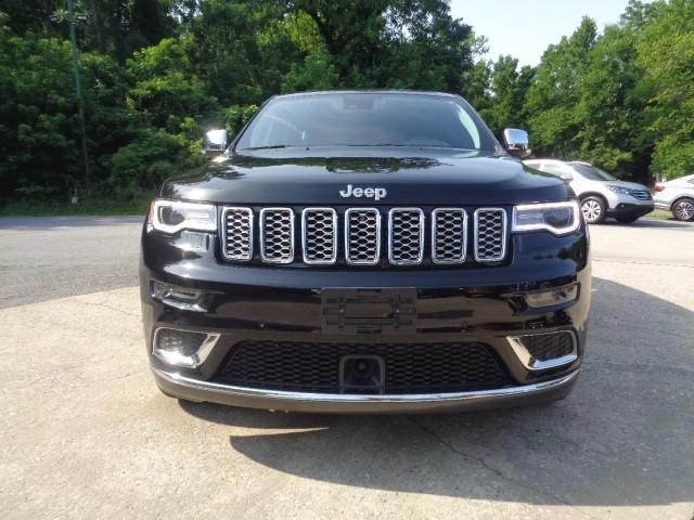 2017 Jeep Grand Cherokee UNLIMITED image 02